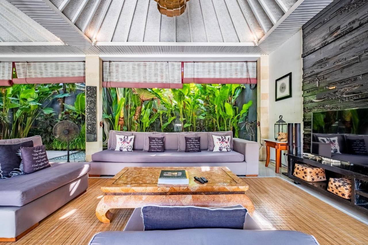 Central Seminyak Villa Martini Extérieur photo